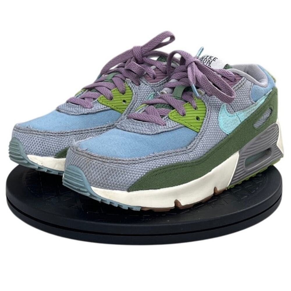 Boys Nike Air Max 90 SE DM0036-400 Suede Athletic Sneaker Shoes SZ 3Y Green - Picture 2 of 6